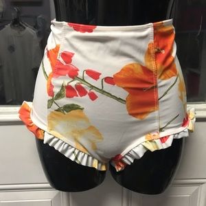 Women’s high wasted floral bikini bottoms with ruffles size XS